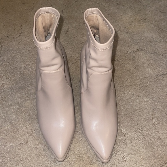 Authentic MIA boots. Purchased from stitch fix subscription. Worn twice. - Picture 7 of 7